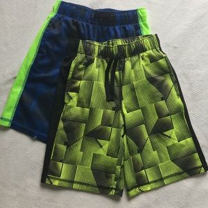 Two pair Crazy 8 Boy sport shorts